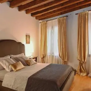  Appartamento Leone Marciano Independent&private Entrance